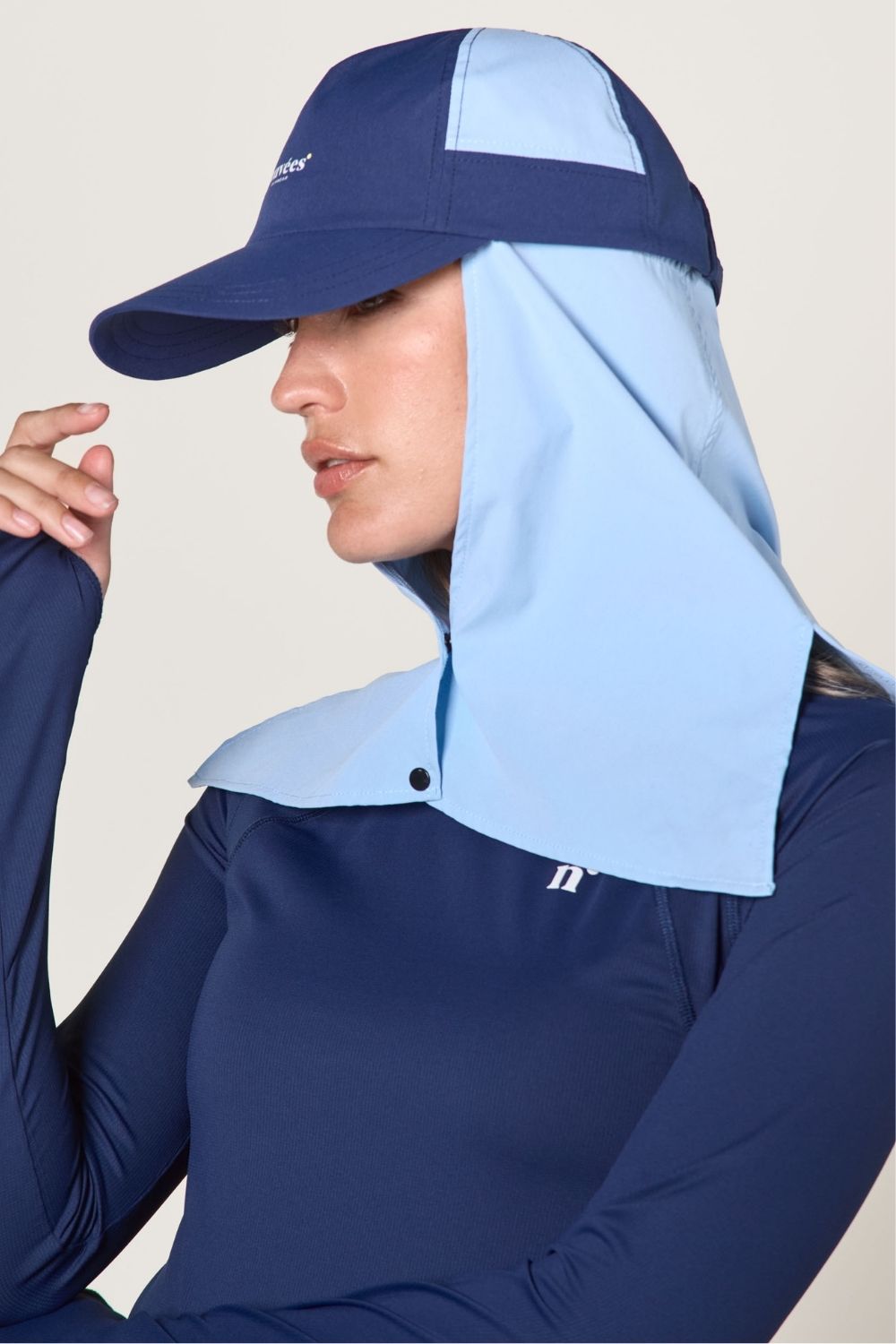 Casquette anti-UV pour femme, bleu océan et ciel, avec protection nuque, idéale pour activités en extérieur, UPF 50+.